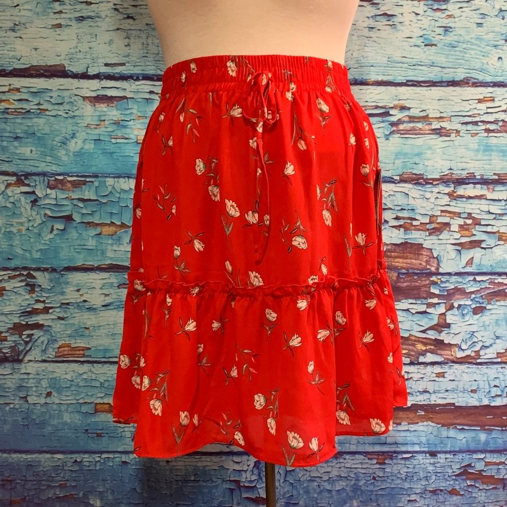 Impress! Ruffled Floral Midi Skirt